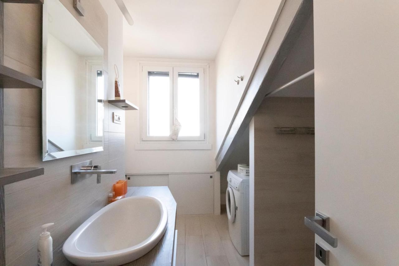 Mansarda Cola Apartman Milánó Kültér fotó